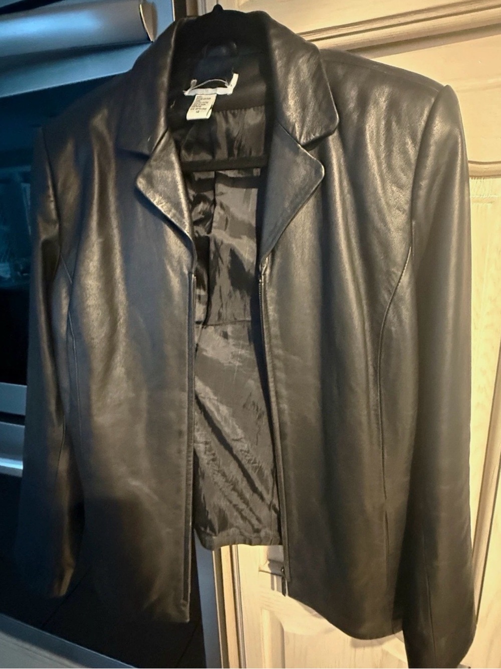 Classic Black Leather Women's Jacket - Sleek Collared Design